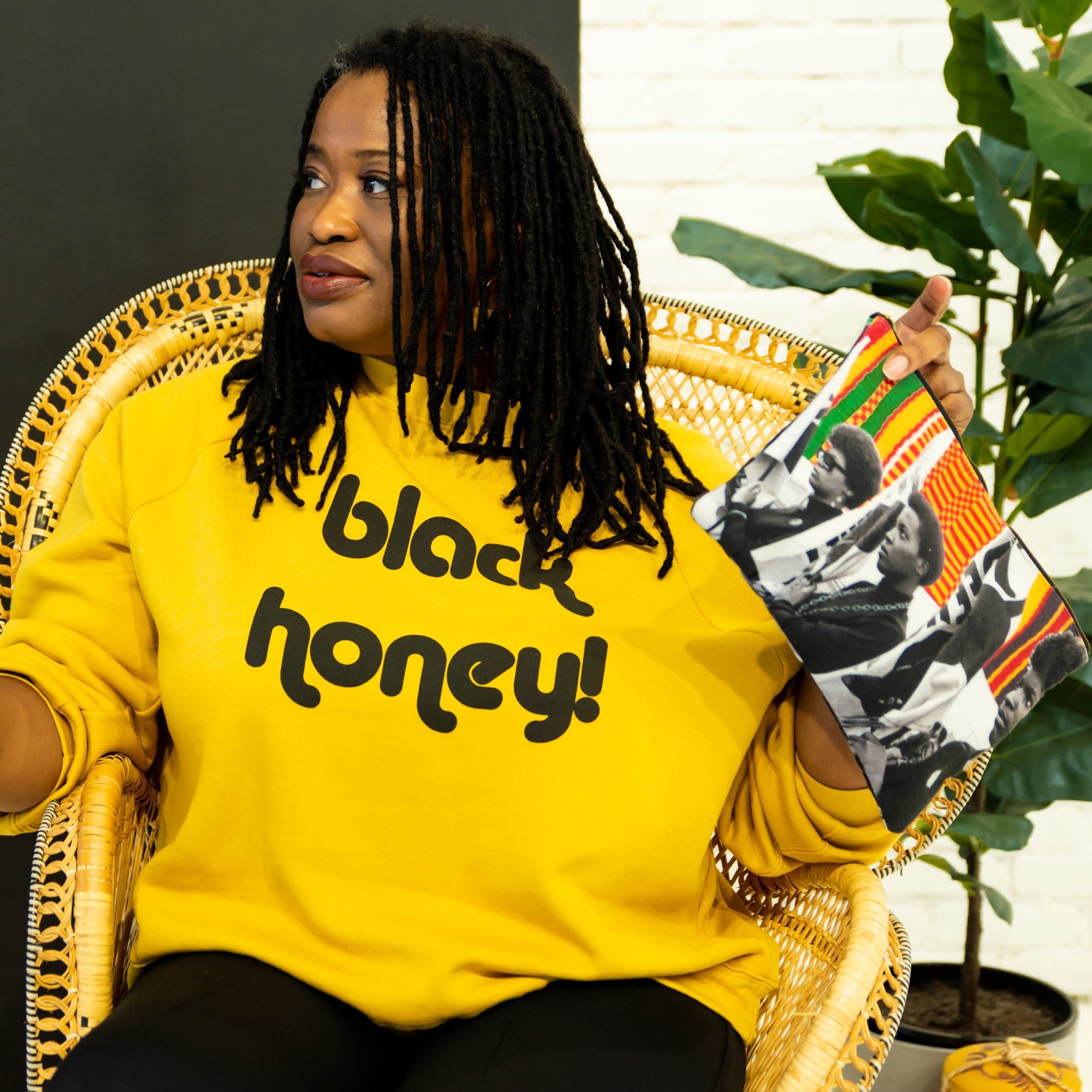 Honey sweatshirt store